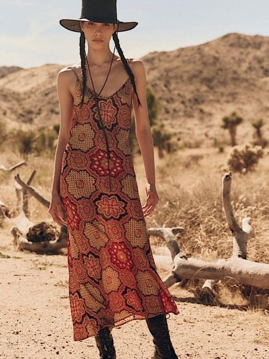 THE GREAT. Dresses & Skirts - THE GREAT. The Savannah Dress in Patchwork Print